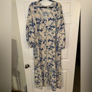 H&M Blue and Cream Floral Dress